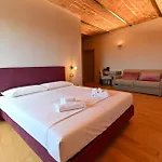 Castello Di Monferrato לינה וארוחת בוקר 4*