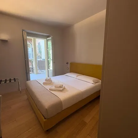 Castello Di Monferrato 4* 칼리아노