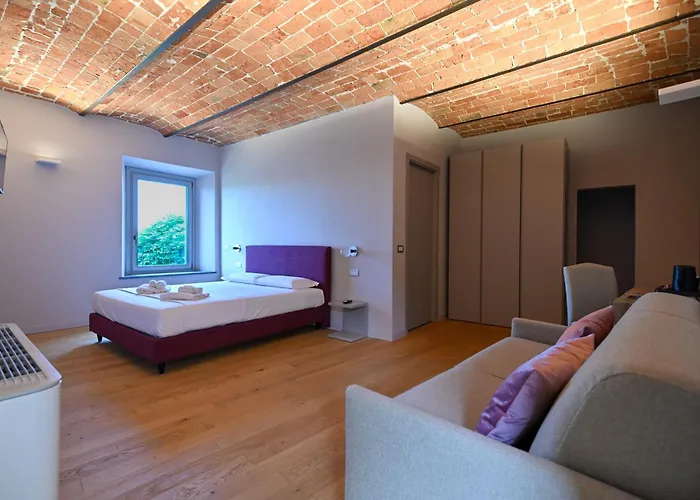 Castello Di Monferrato 4*